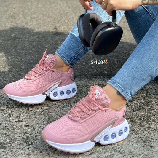 NIKE R ROSA