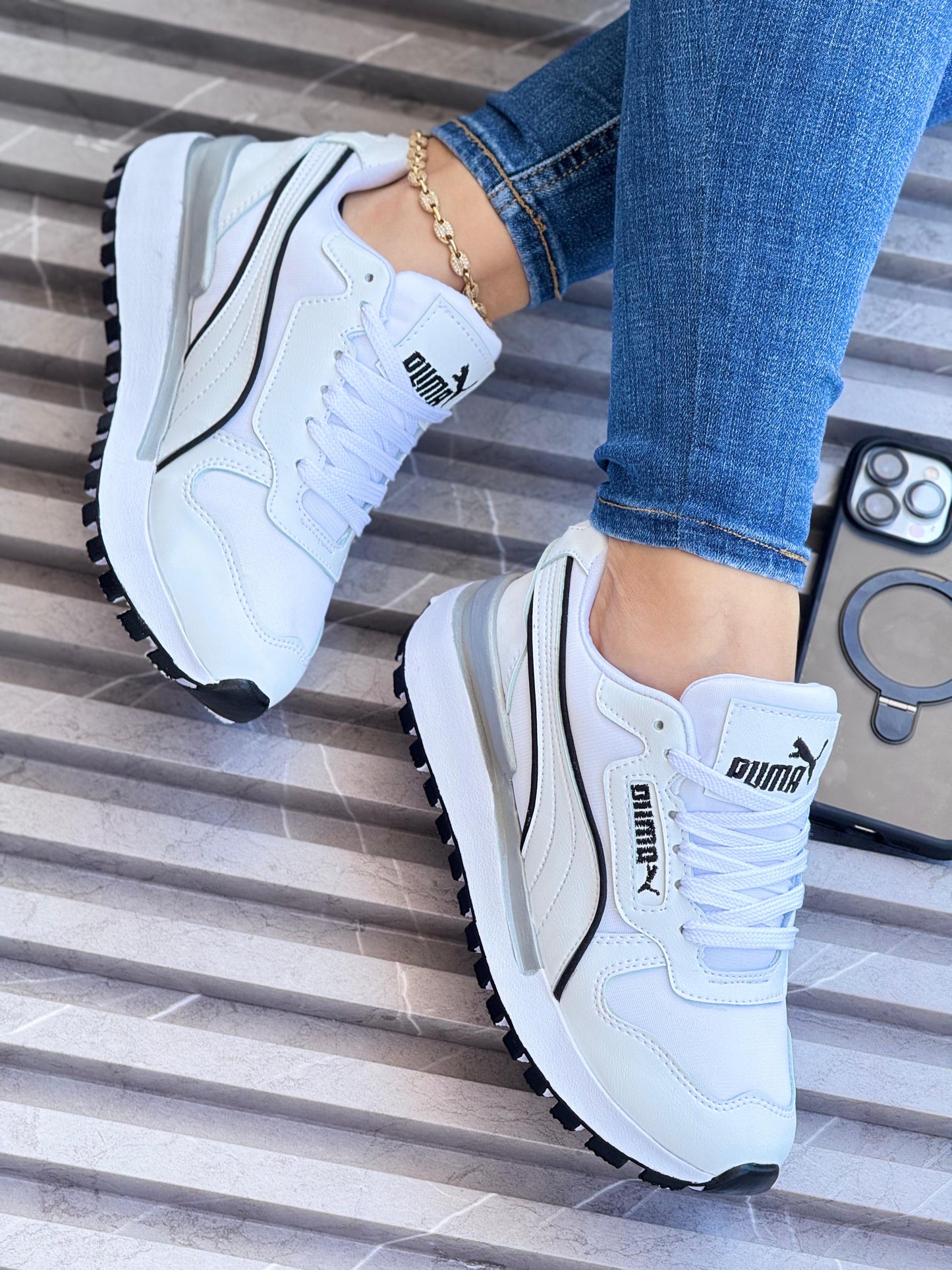 PUMA GRAVITON BLANCO X GRIS